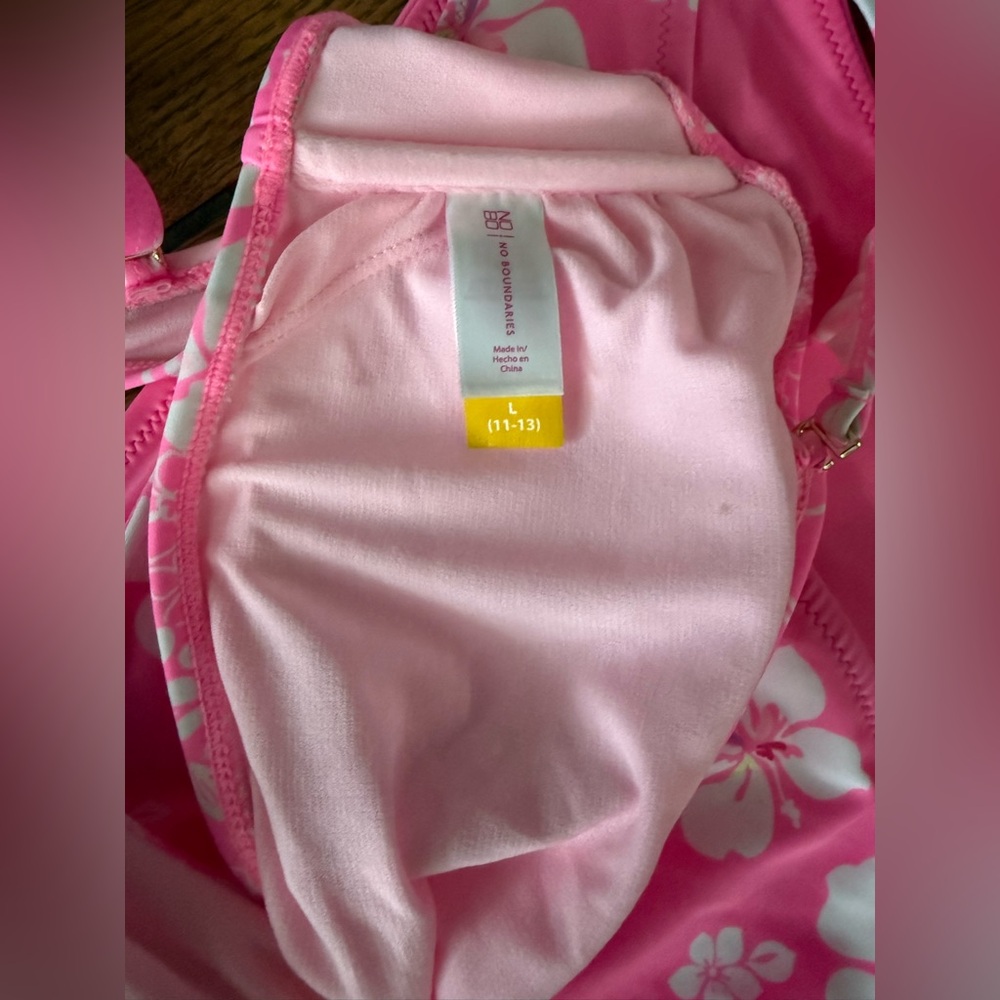 NWT Bundle of Bikinis 👙 - Picture 4 of 7